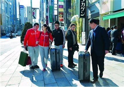中国游客春节在日花近60亿元