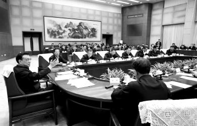 李克强：中国装备走出去要防恶性竞争