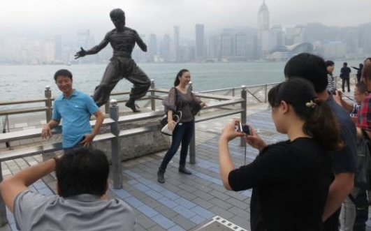 香港旅游局将发优惠券以招徕游客