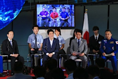 日本宇航员在国际空间站连线安倍
